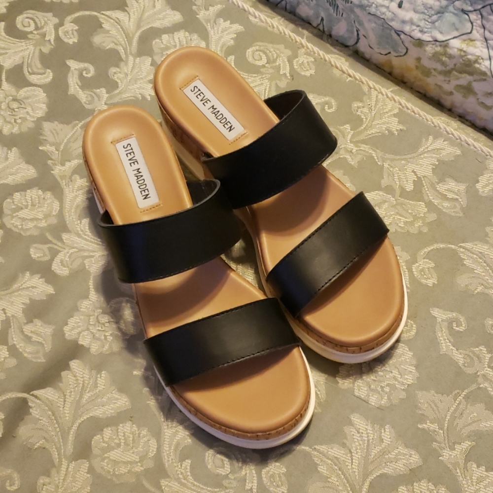 Black platform slip on sandals